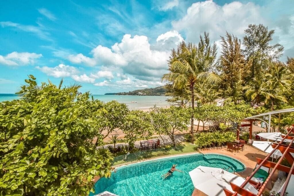 Отель Layalina Hotel 4*