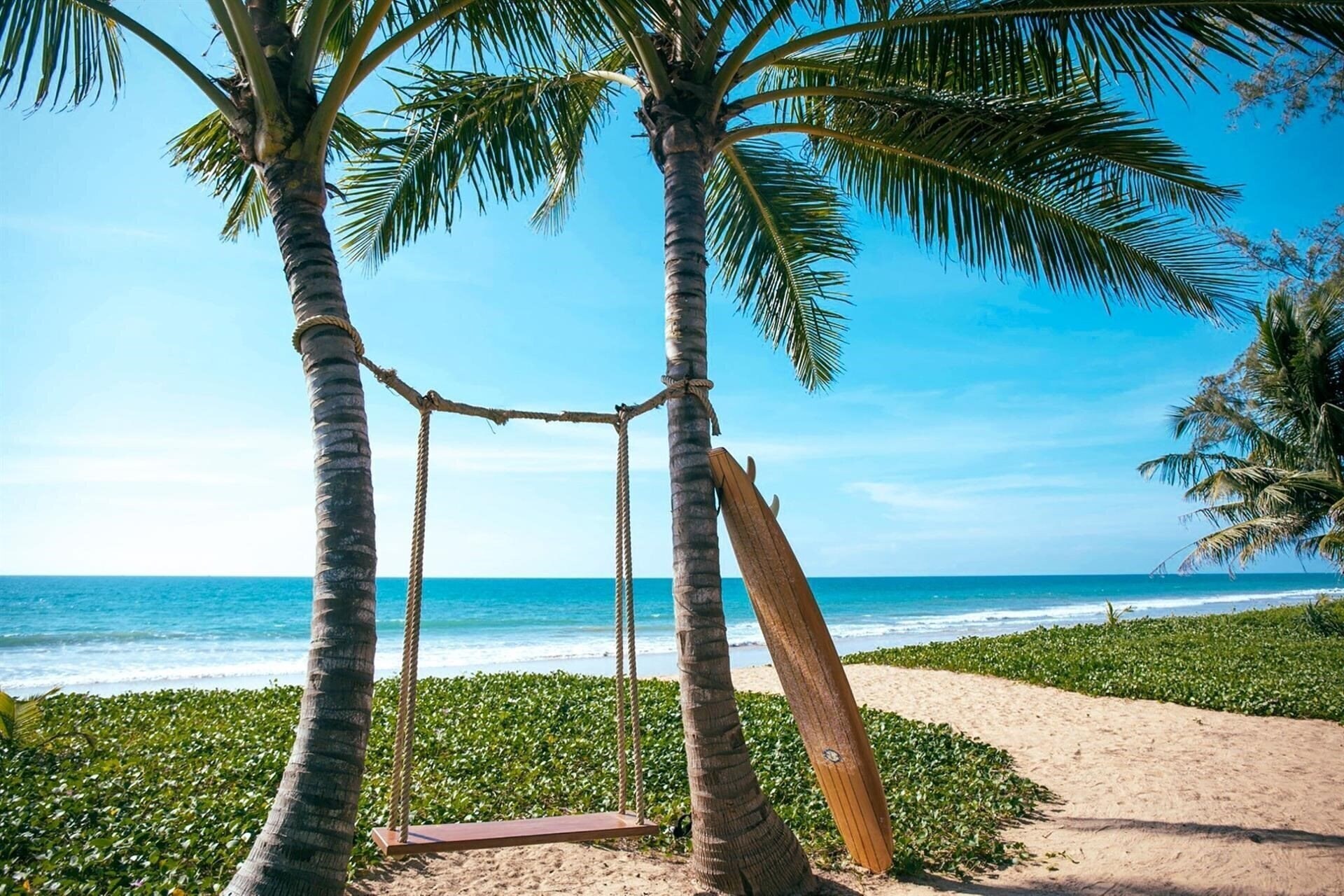 Фотография BABA BEACH CLUB PHUKET MANAGED BY SRI PANWA 5*