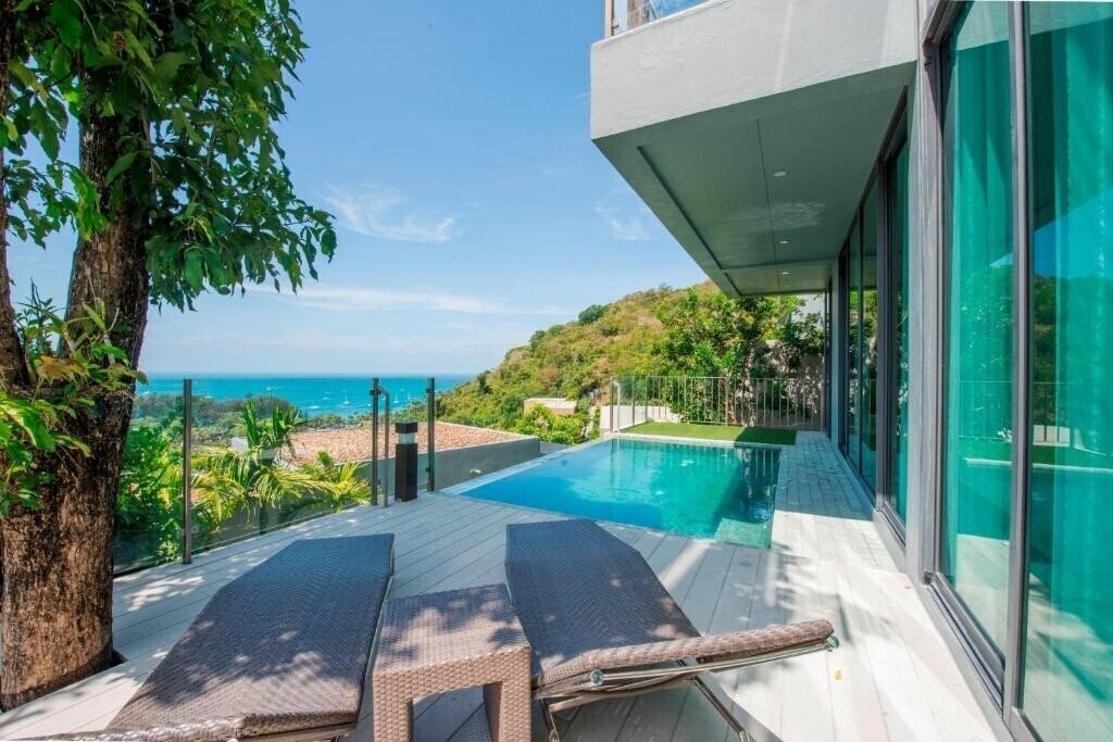 Фото Sunsuri Phuket Naiharh Beach 5*