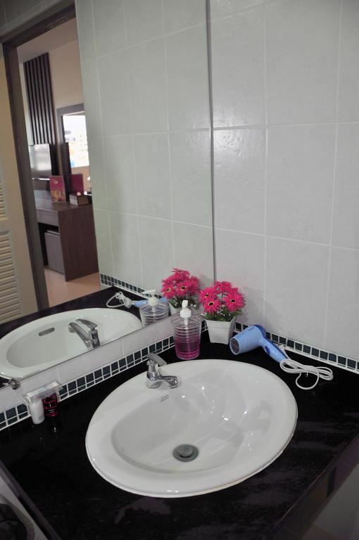 Фотография The Cocoon Patong 3*