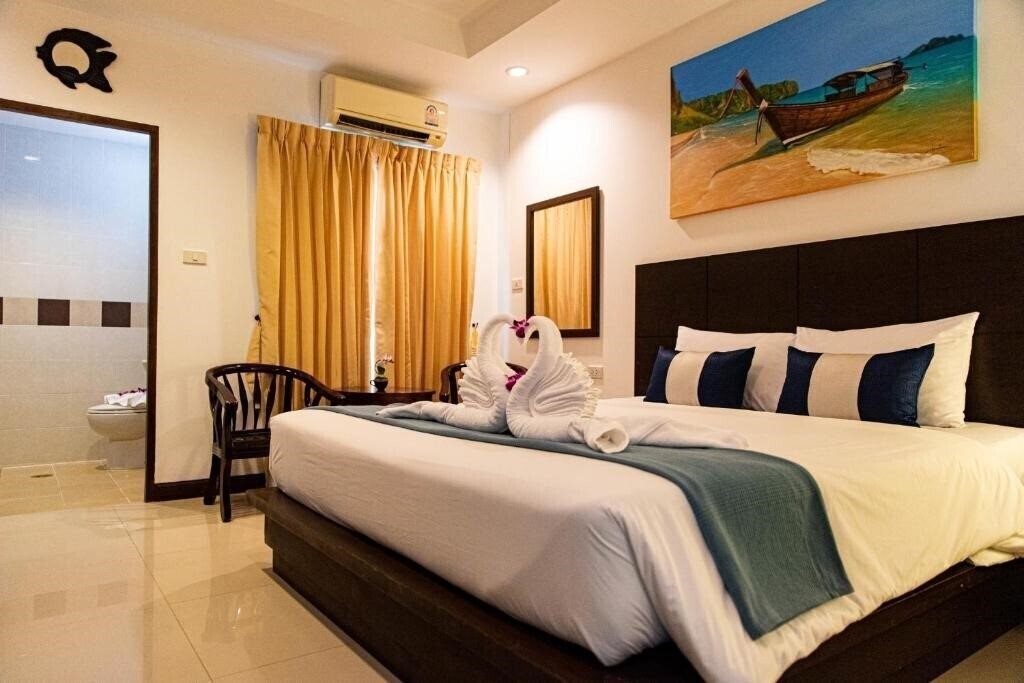 Картинка Patong Voyage Place 2*