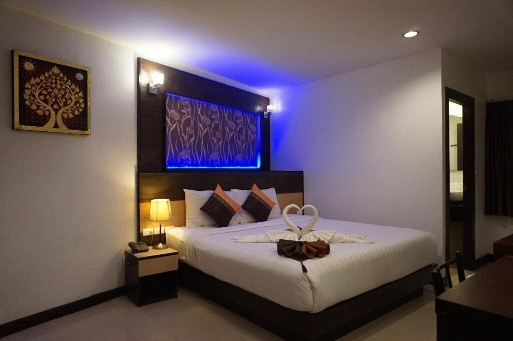 Фото Patong Mansion Hotel 3*