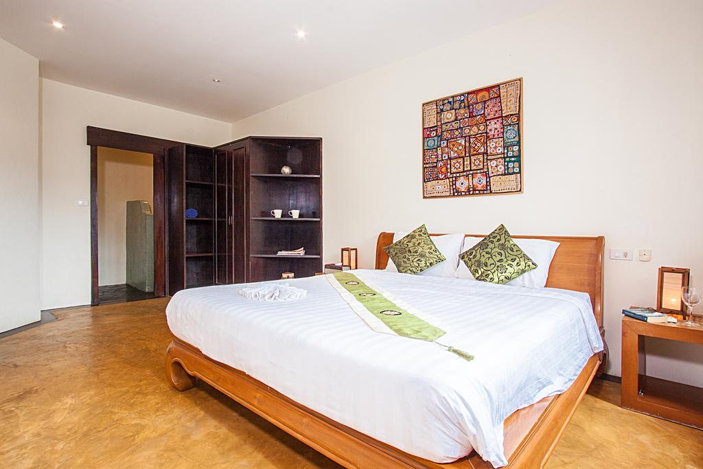 Картинка Villa Samoot Sawan Karon Beach West Phuket вилла