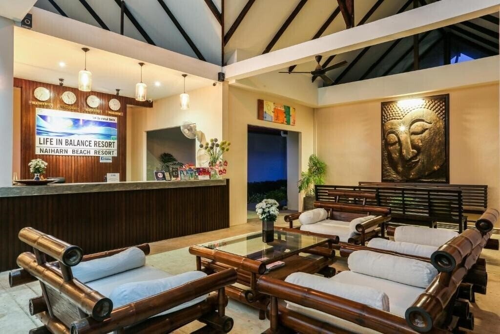 Картинка Again @ Naiharn Beach Resort 3*