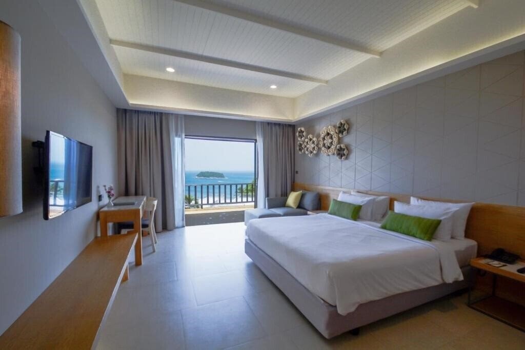 Фото Andaman Cannacia Resort 4*
