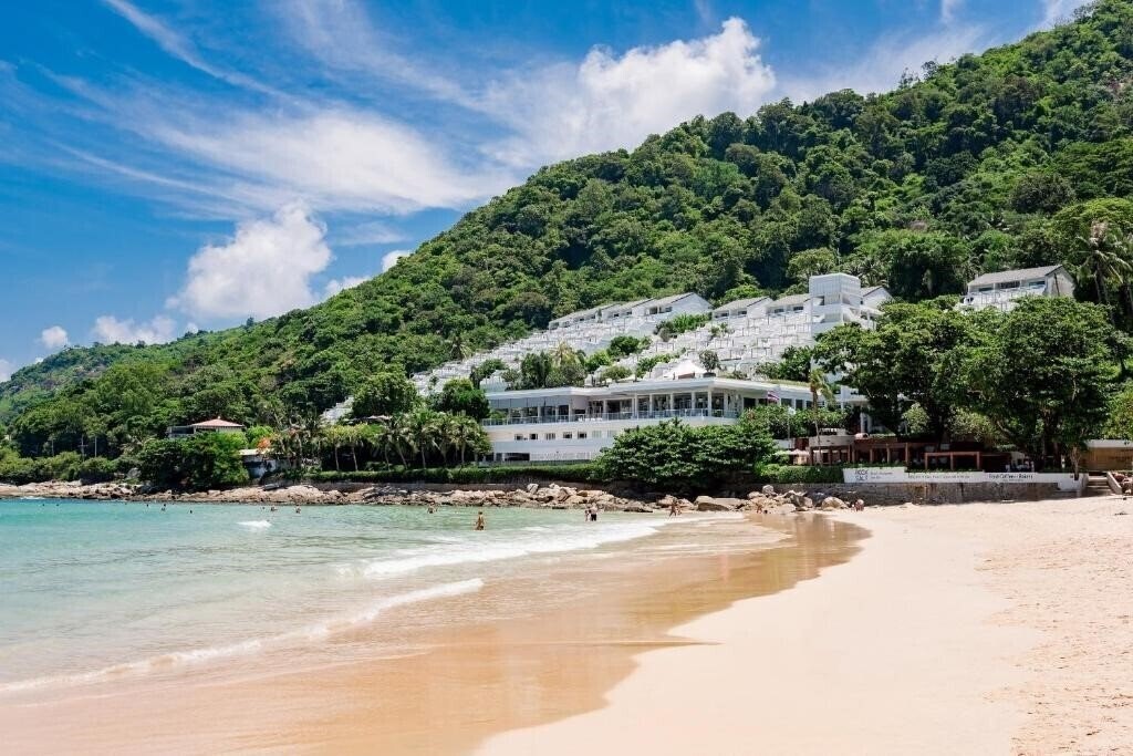 Изображение At Nai Harn Boutique 3*