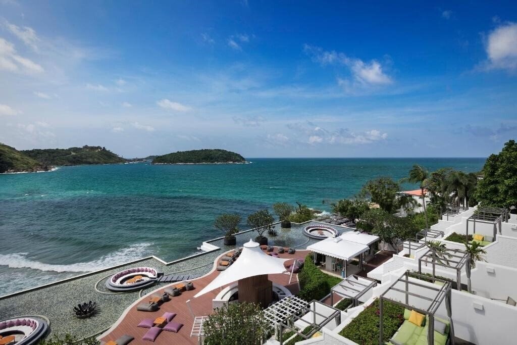 Картинка At Nai Harn Boutique 3*