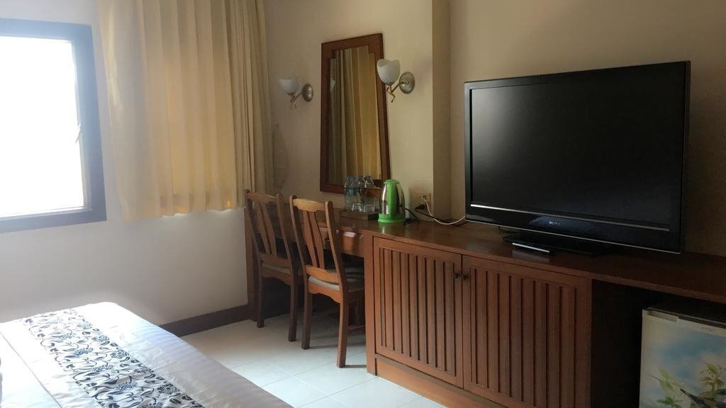 Фото Same Same Guest House Patong 2*