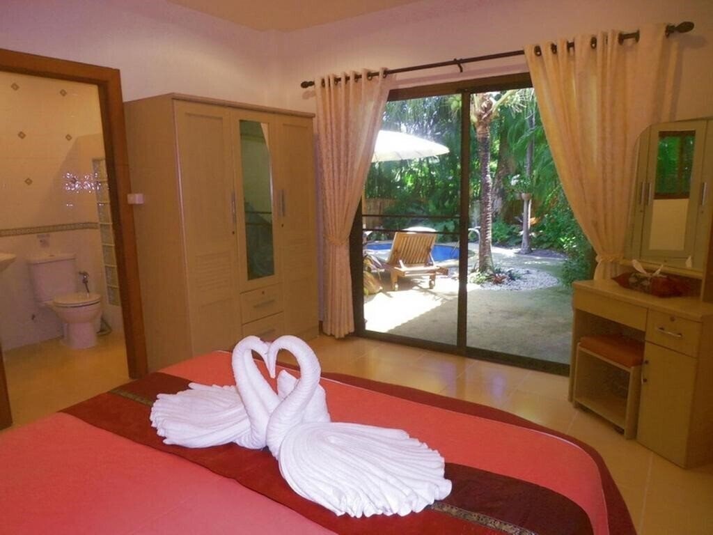 Фото Coconut Paradise Holiday Villas 3*