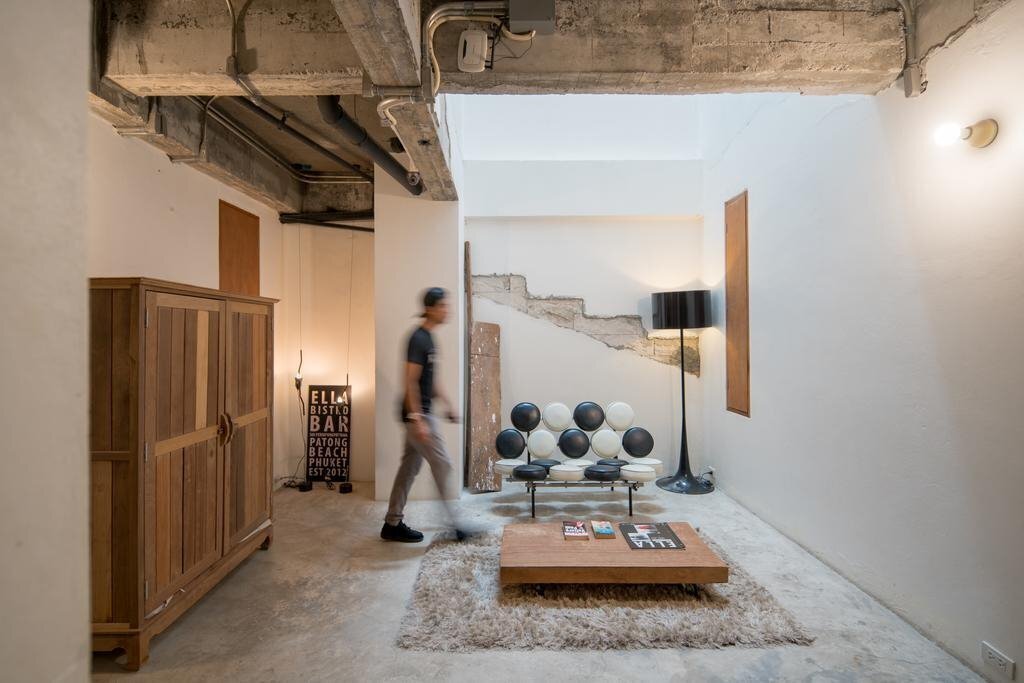 Отель Ella Bed 3*