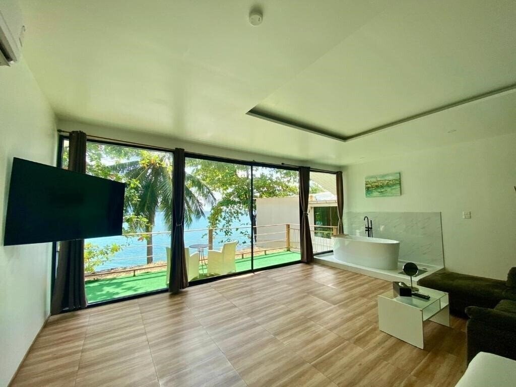 Отель Patong Sunset Villa 3*