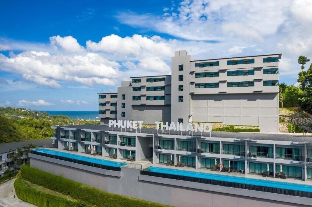 Изображение Patong Bay Hill Reosrt & Spa 4*