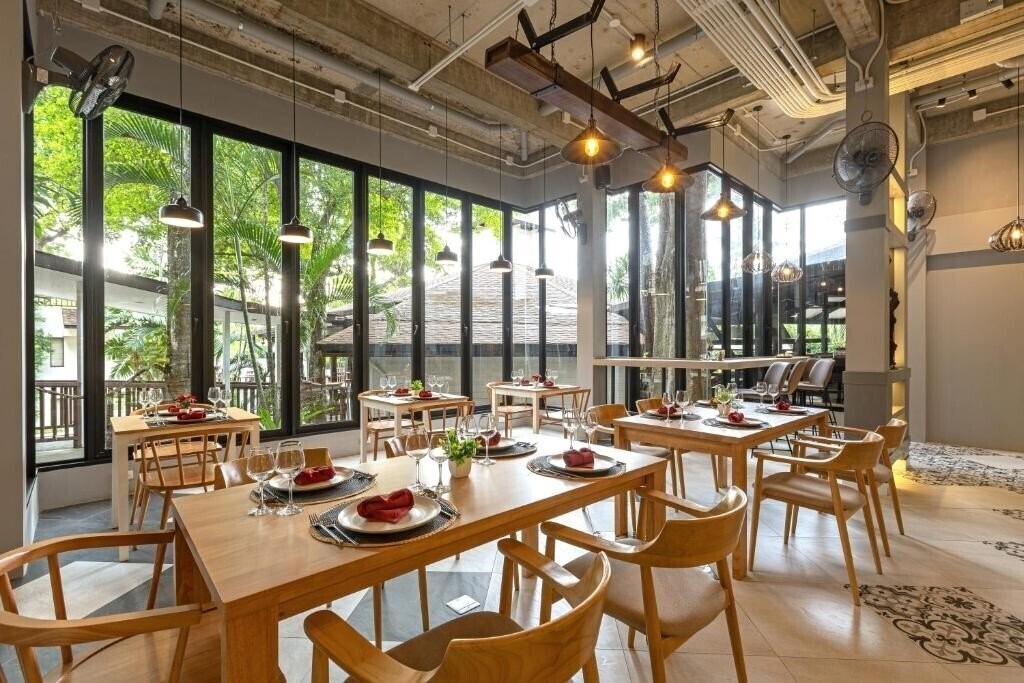 Фотография Patong Lodge 3*