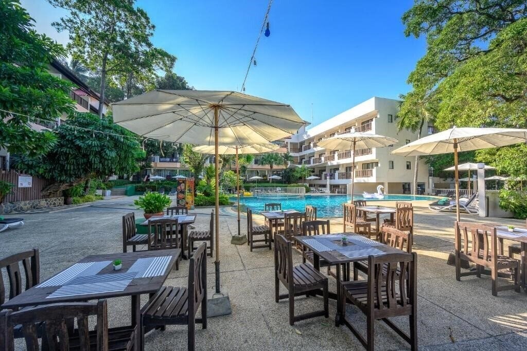 Картинка Patong Lodge 3*
