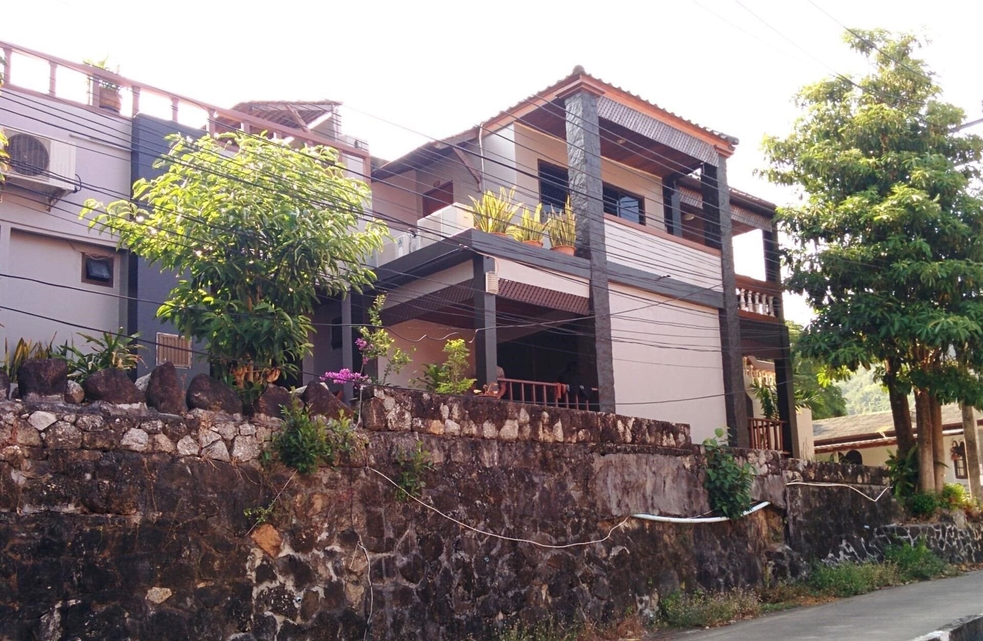 Фото Kata Bella Resort (EX. KATA HAPPY HOUSE). 3*