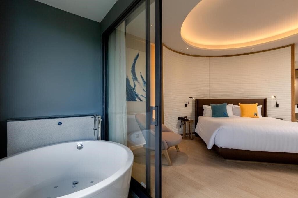 Картинка The Nature Phuket 5*