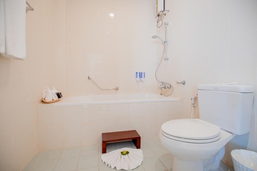 Фотография Hyton Leelavadee Phuket 3*