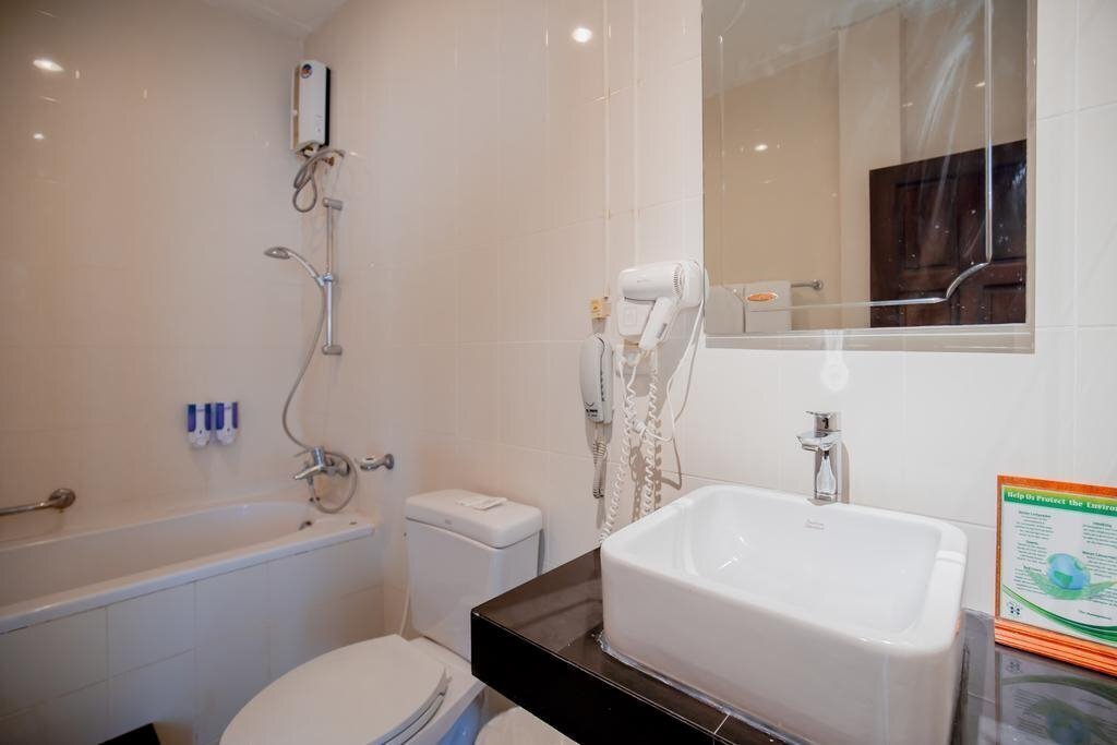 Изображение Hyton Leelavadee Phuket 3*