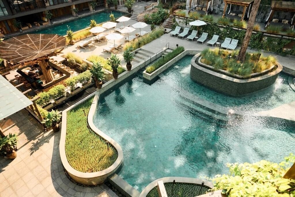 Фото Dinso Resort & Villas Phuket Vignette Collection 4*