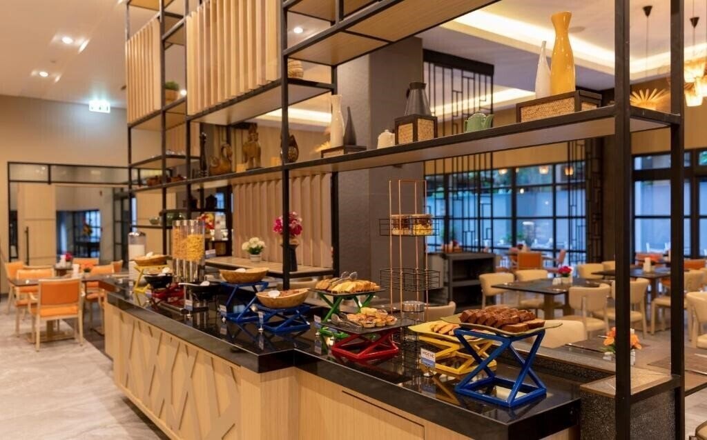 Фото Woovo Phuket Patong 4*