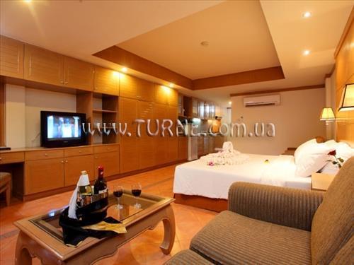 Отель Horizon Patong Beach Resort & Spa 4*