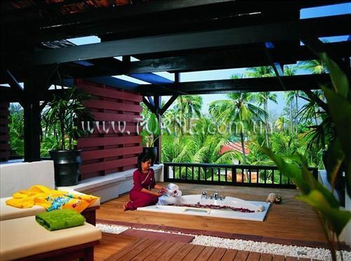 Фотография Patong Beach Hotel 4*