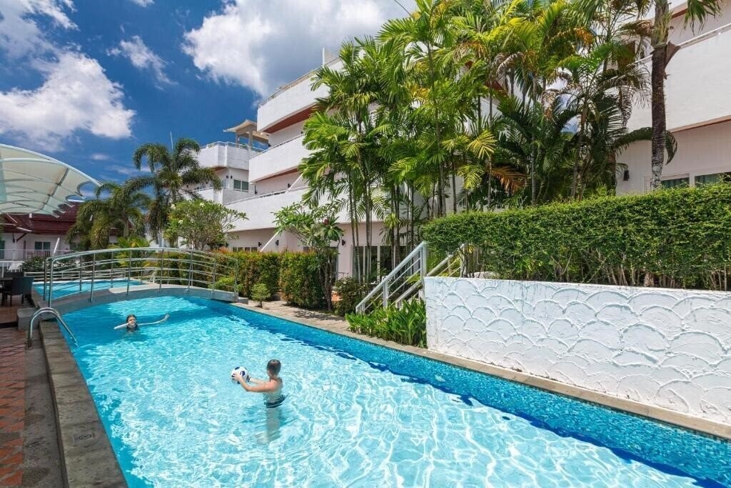 Изображение Dewa Karon Beach Phuket 4*