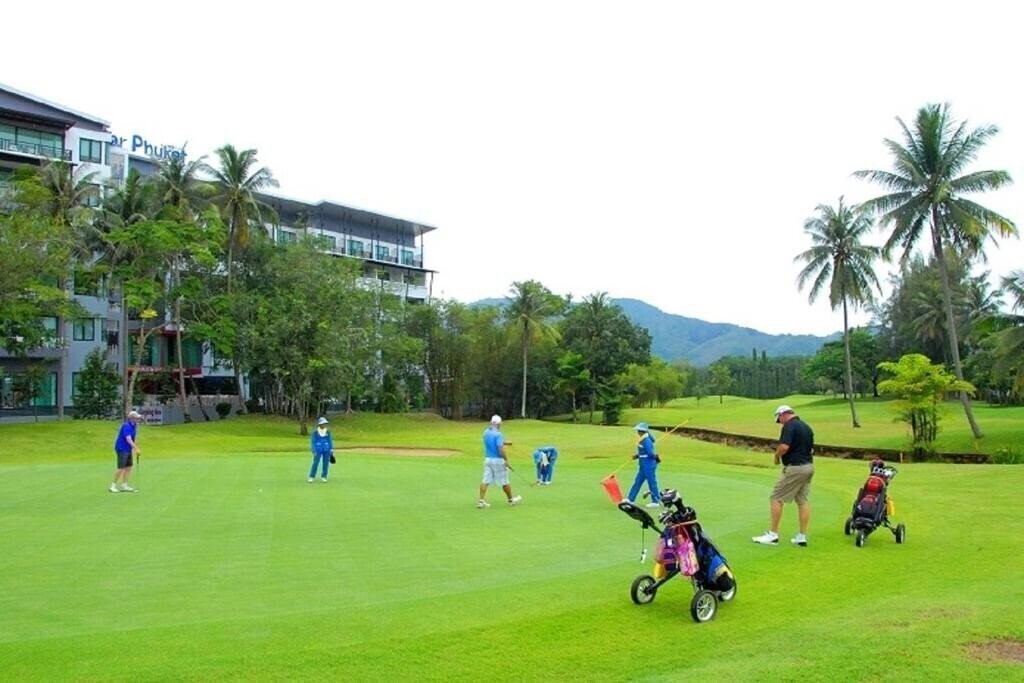 Изображение The Par Phuket 4*