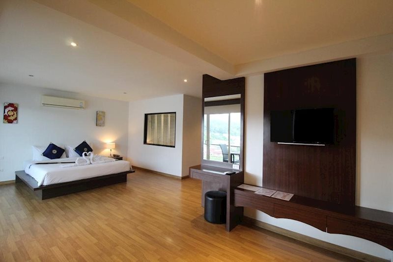 Фотография Ocean View Treasure Hotel 4*