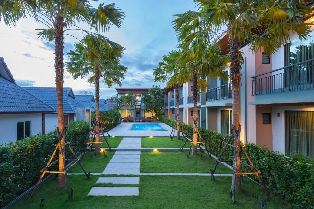 Отель Parida Resort 3*
