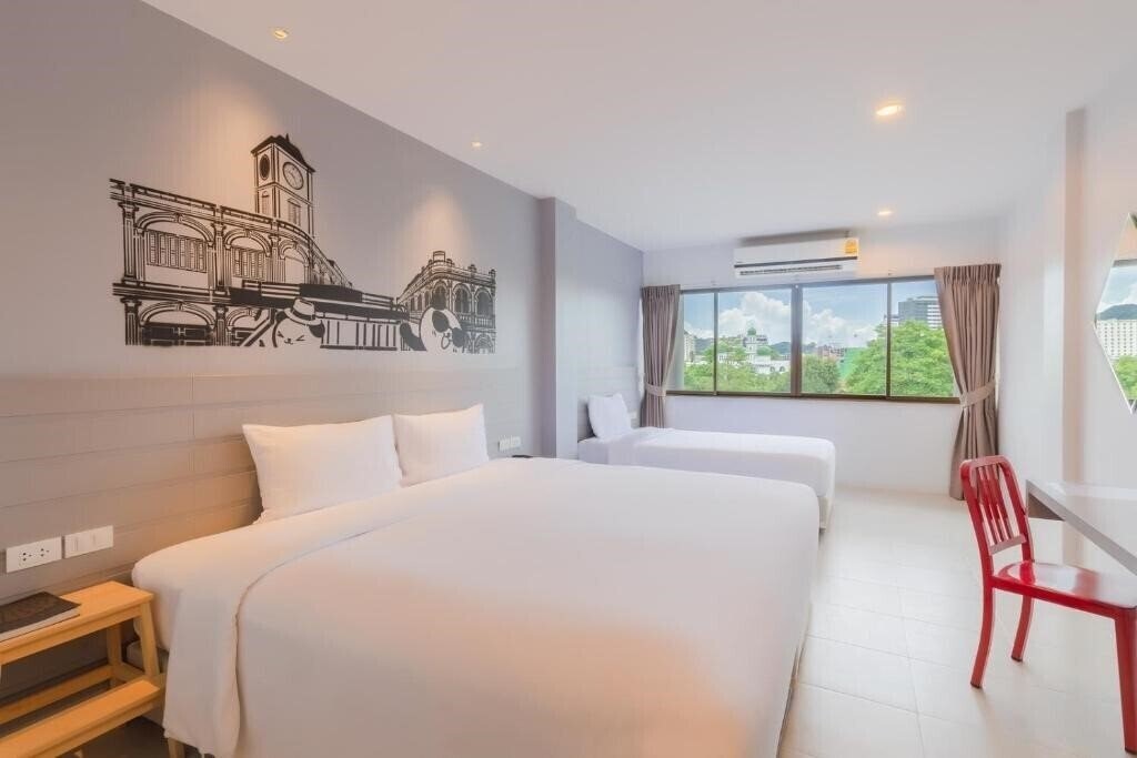 Фото Recenta Express Phuket Town 3*