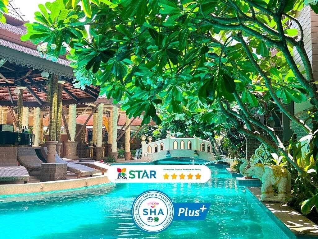 Фотография Quality Resort And Spa Patong Beach Phuket 4*