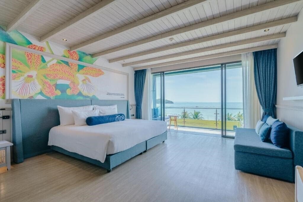 Фото Hotel Tide Phuket 5*