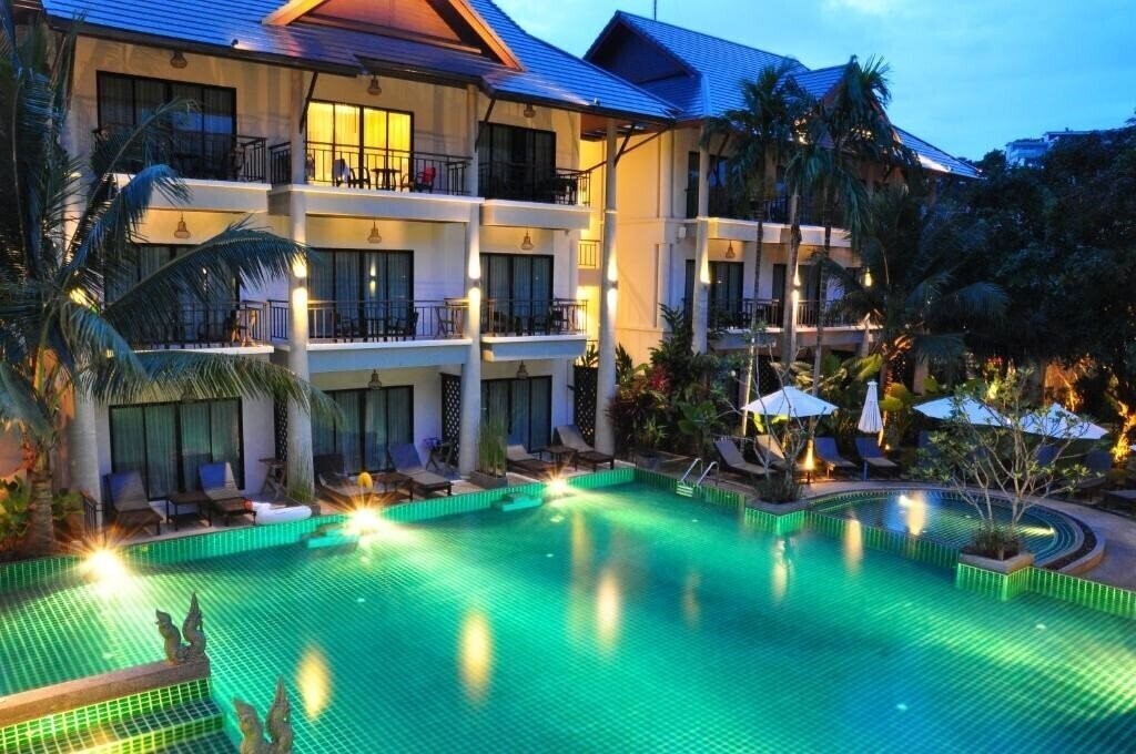 Фотография Navatara Phuket Resort 4*