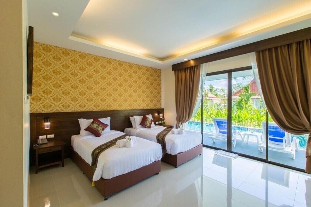 Фото The Casita Phuket 4*
