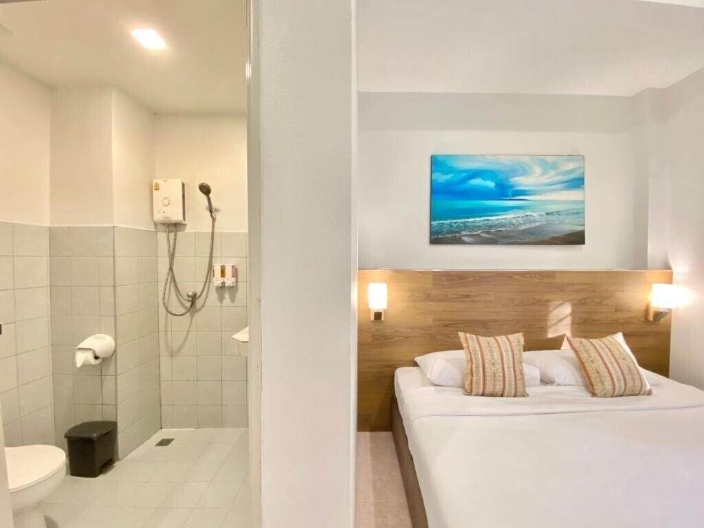 Фотография Pensiri House 2*