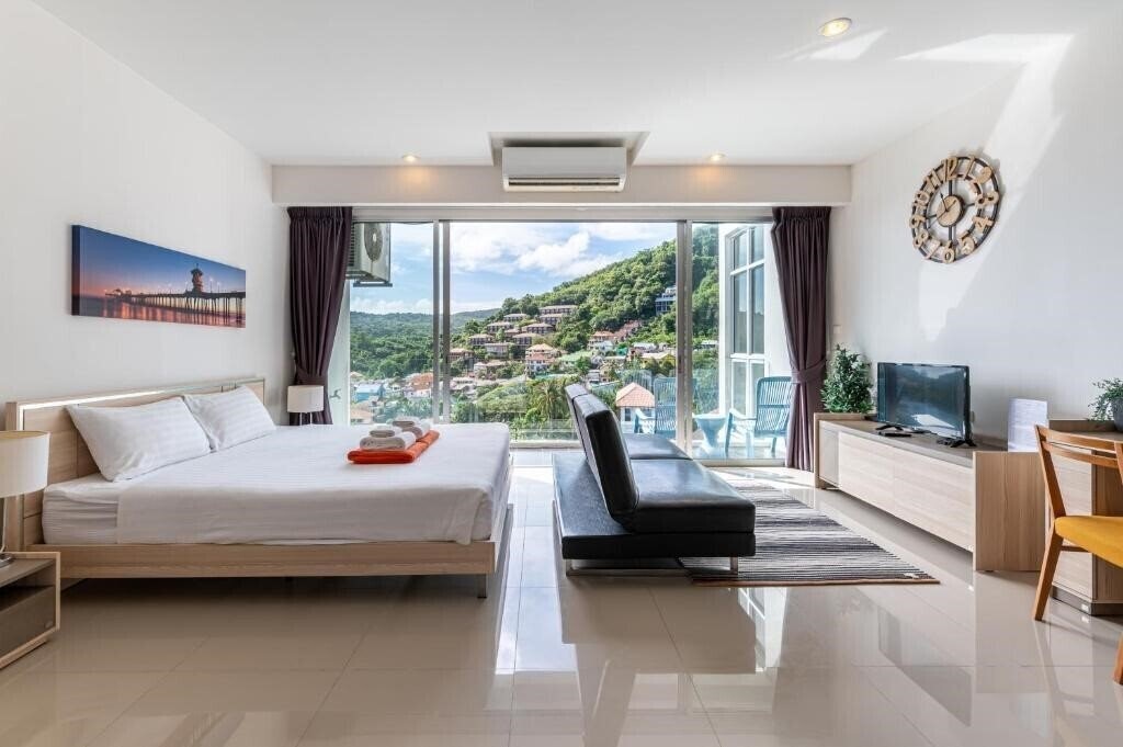 Фото Chic Condominium 2*