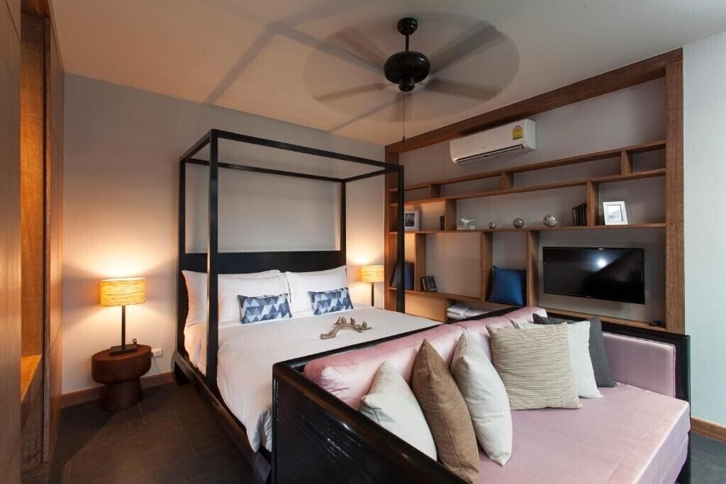 Фото Two Villas Holiday - Wings Phuket Villa Layan Beach 4*
