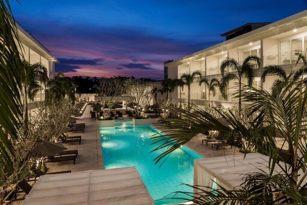 Отель Niranapa Boutique Resort 4*