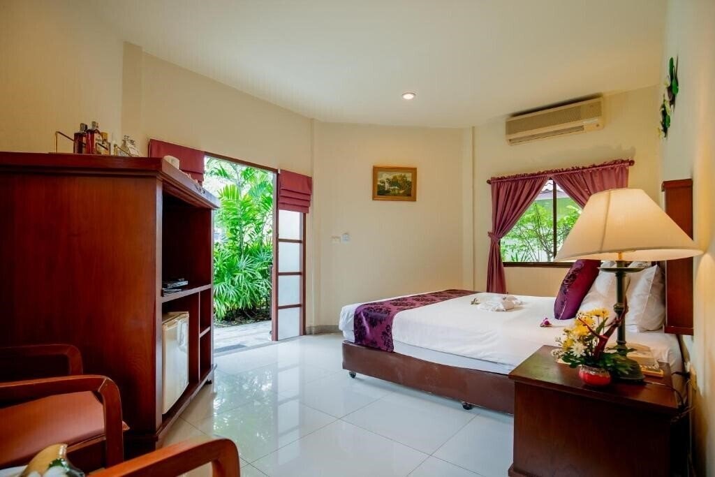 Фото Patong Leelavadee Hua Ting Holiday Phuket 3*