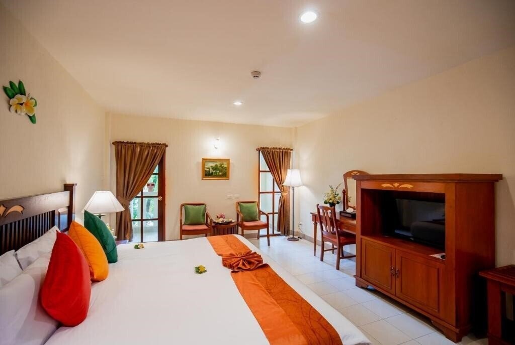 Изображение Patong Leelavadee Hua Ting Holiday Phuket 3*