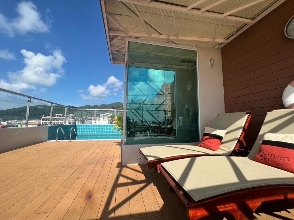 Отель Centro One Bangla 3*