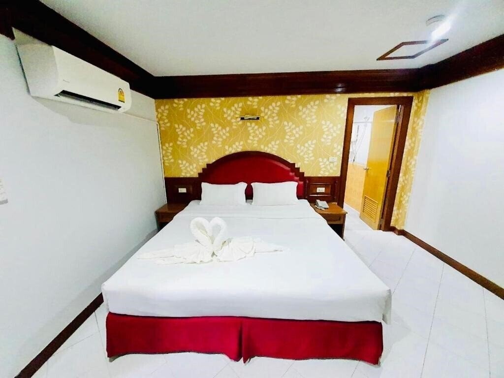 Картинка Lime Hotel Patong 3*