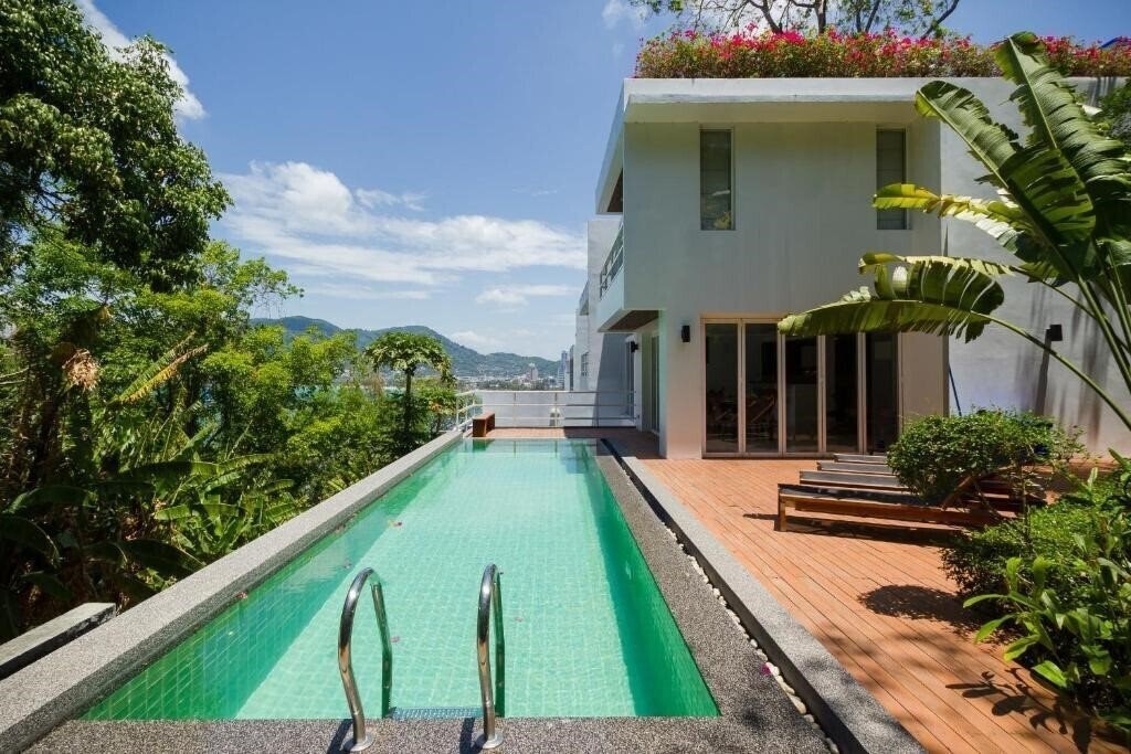 Фотография Jirana Hotel Patong 5*