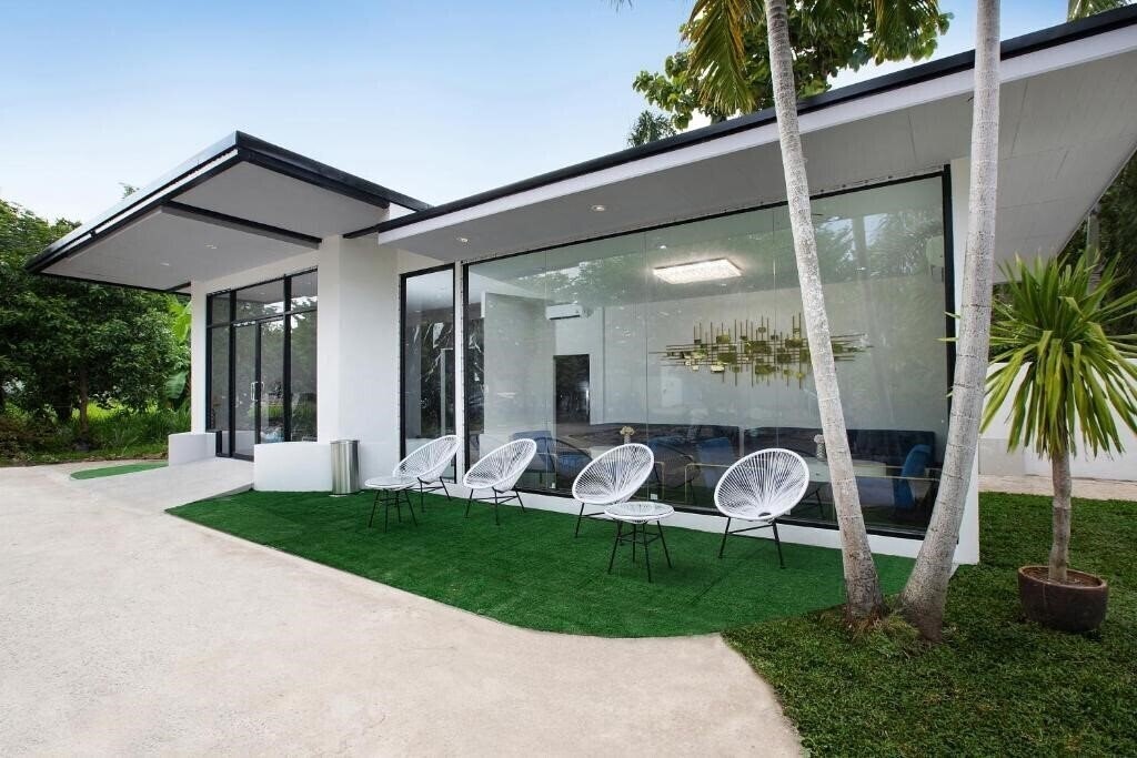 Фотография Andaman Seafront Villa 5*