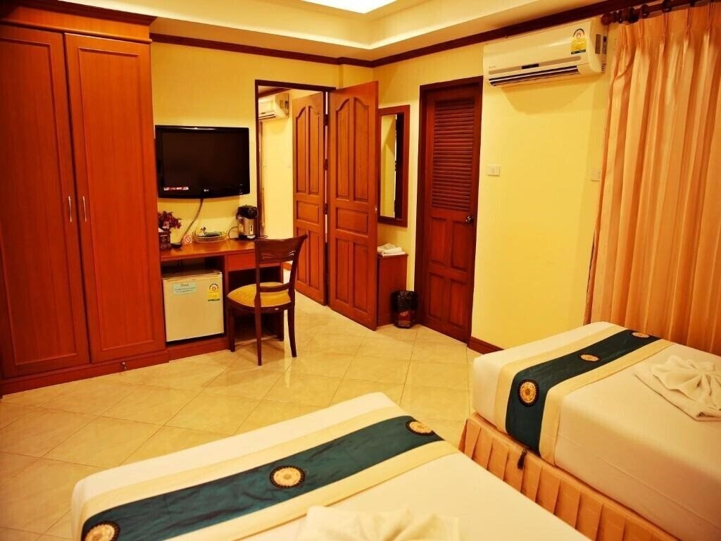 Изображение Baan Ss Karon 3*