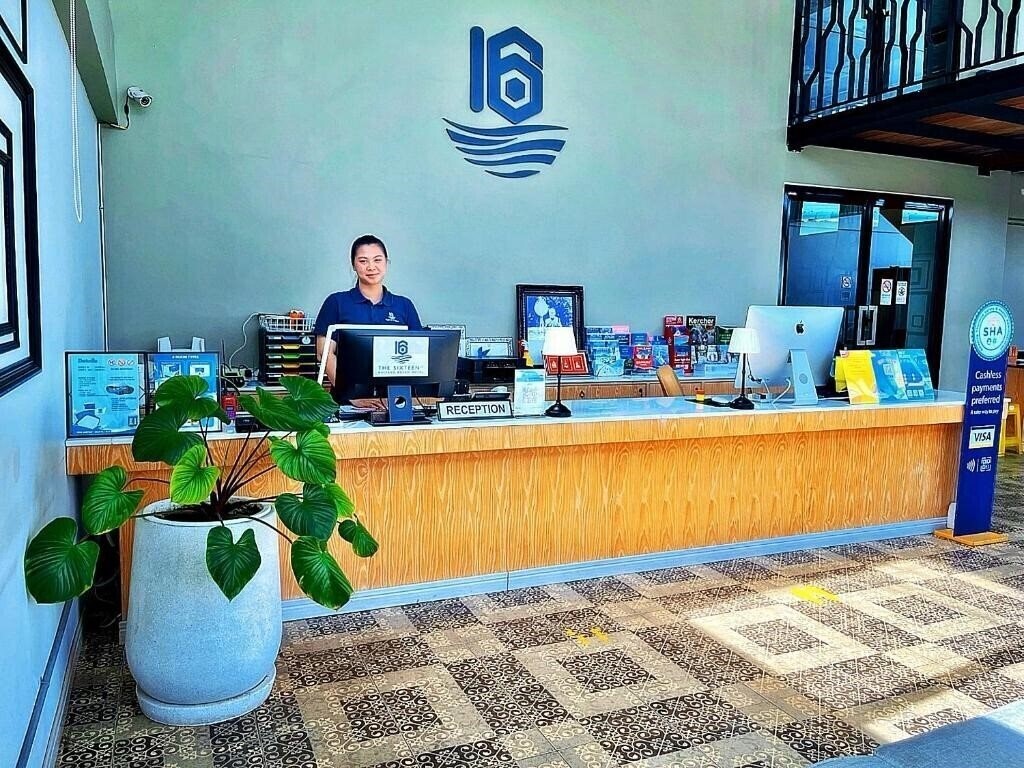 Картинка The Sixteenth Naiyang Beach Hotel 4*