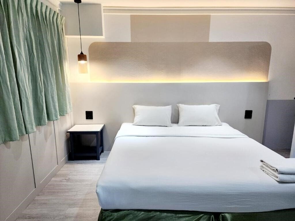 Отель Seatel Phuket Patong Beach 3*