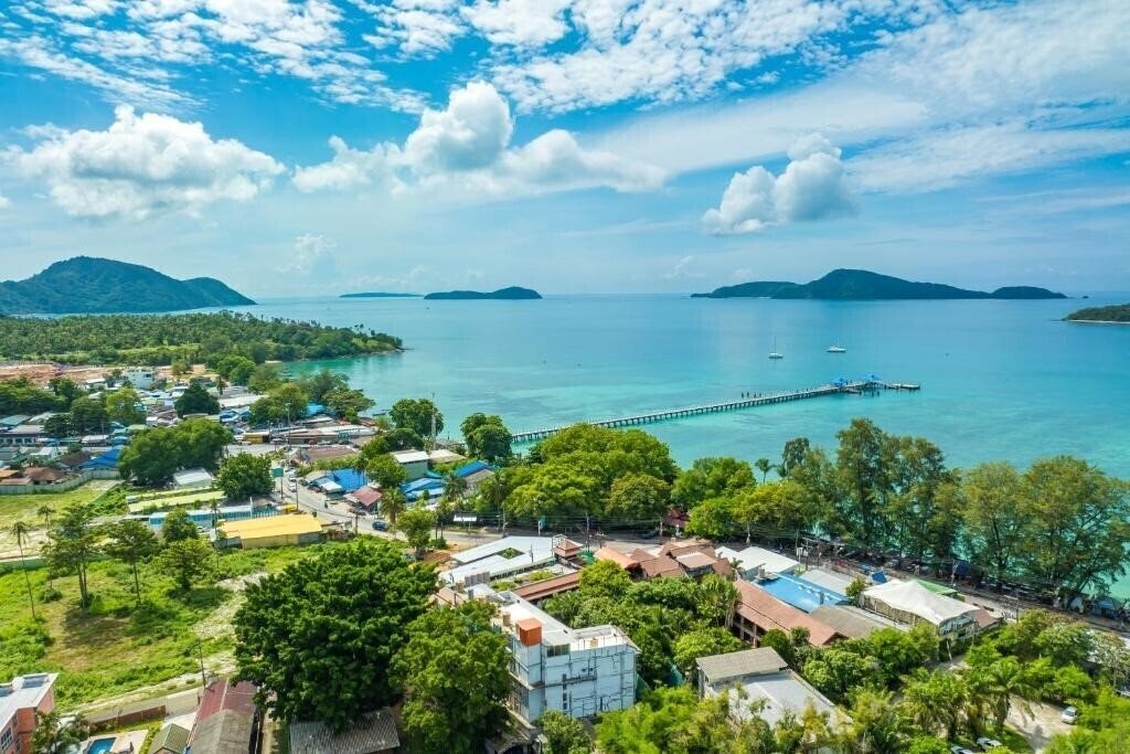 Фото Phuket Meet Holiday Hotel 4*