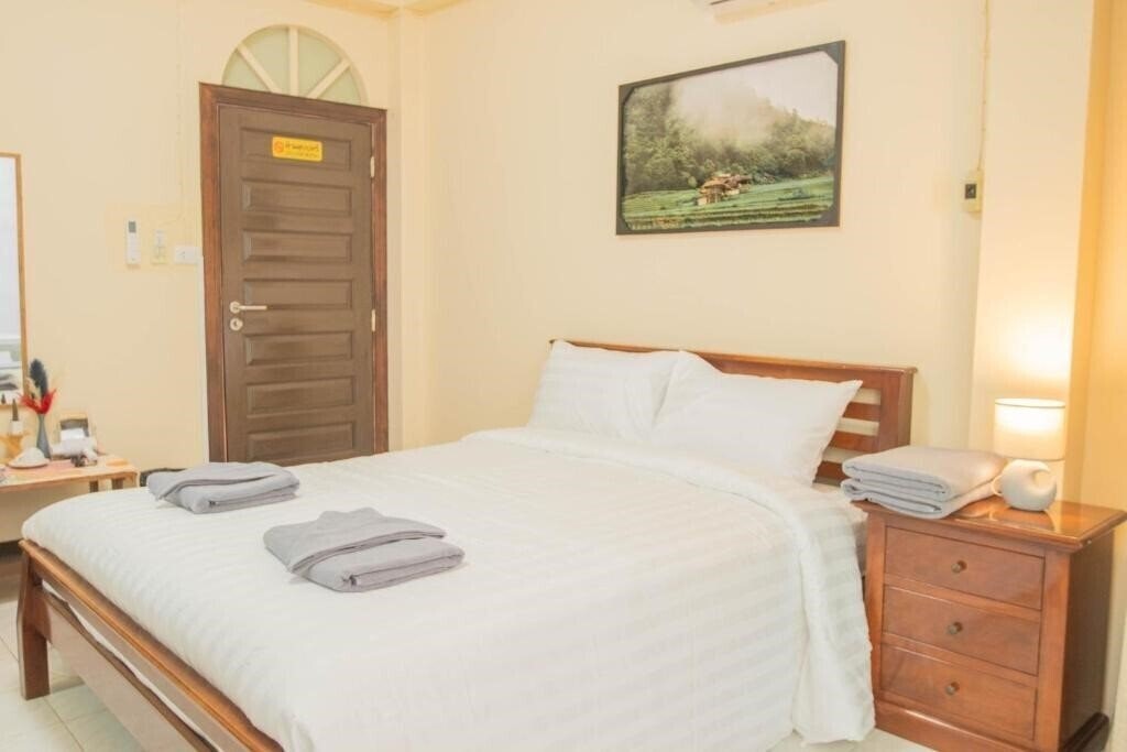 Фотография Maiiam Guesthouse Patong 3*